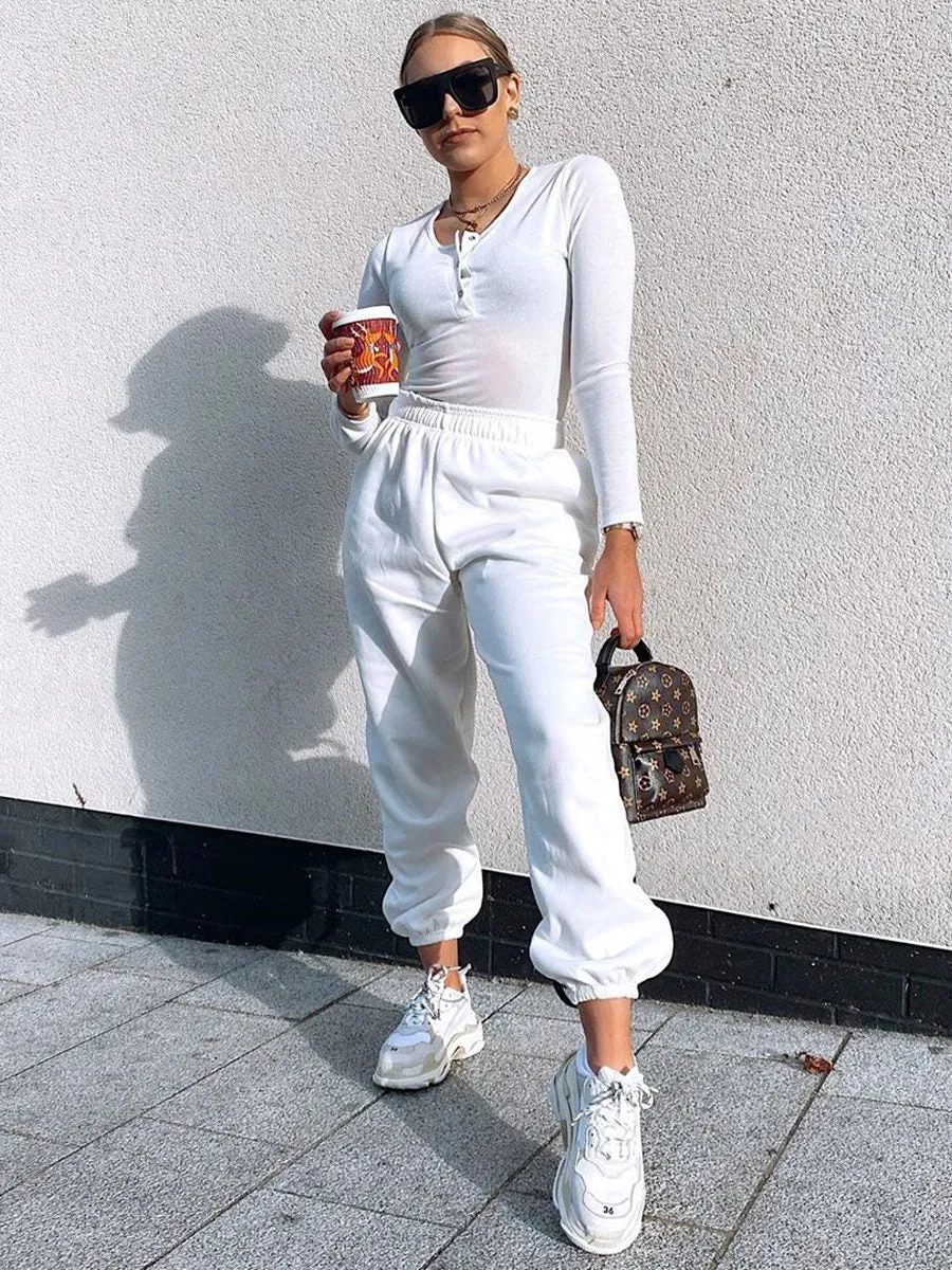 Barbara Oversized Fleece Joggers In Cream