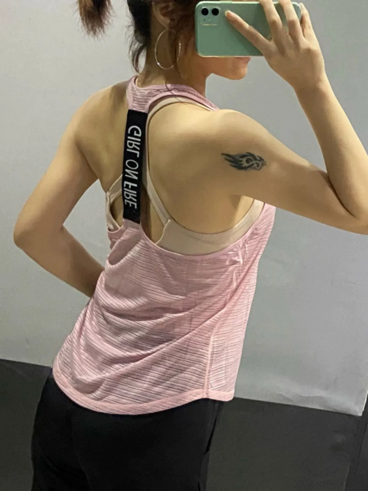 Beauty Back Hollow out Quick-Dry Sports Blouse Workout Yoga Clothes