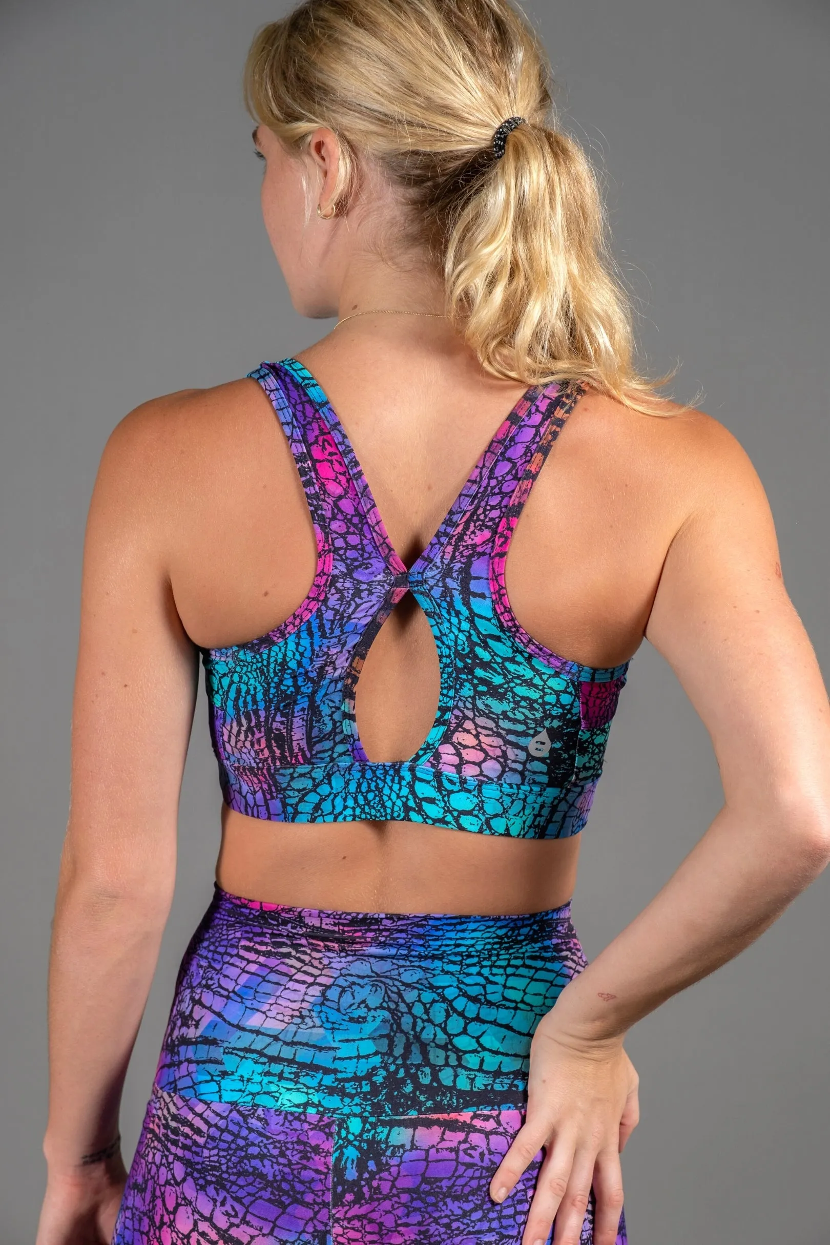 Keyhole Sports Bra - Viper