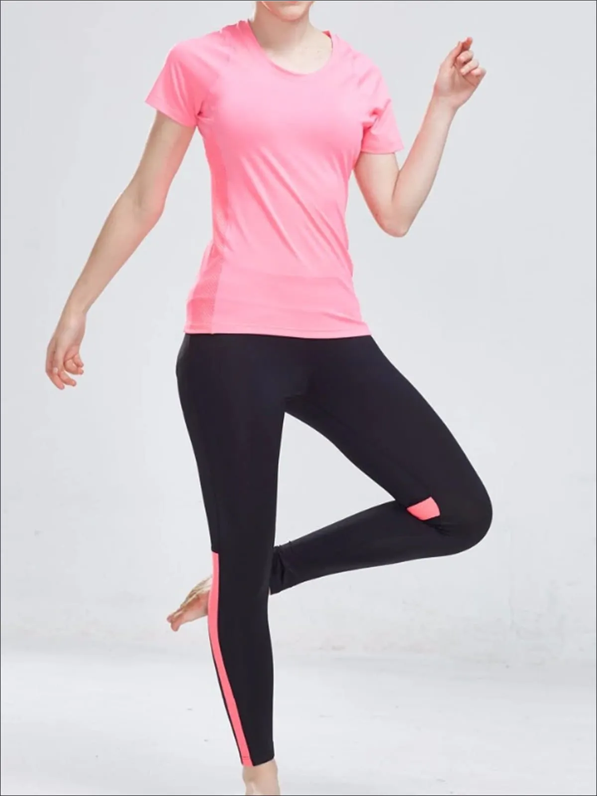 Women's Perforated Detail Workout Top And Legging Set